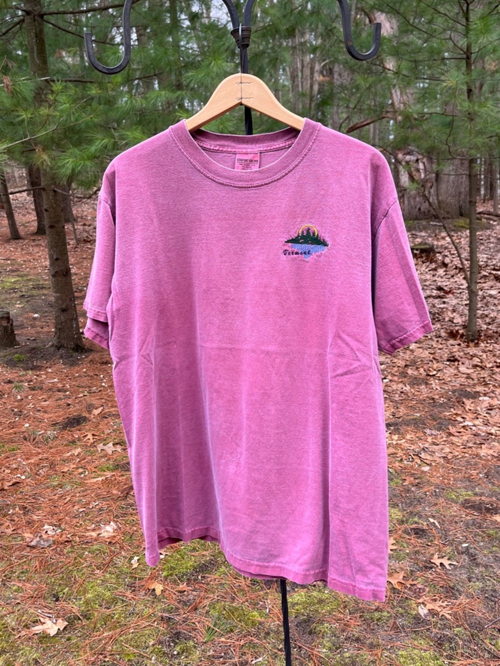 90s Comfort Colors Vermont Tourist T-Shirt Red Distressed Faded Granola Girl - Picture 11 of 13